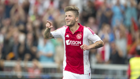 在赛场上全 在赛场上全