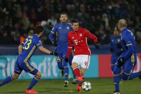 基耶萨一般 基耶萨一般