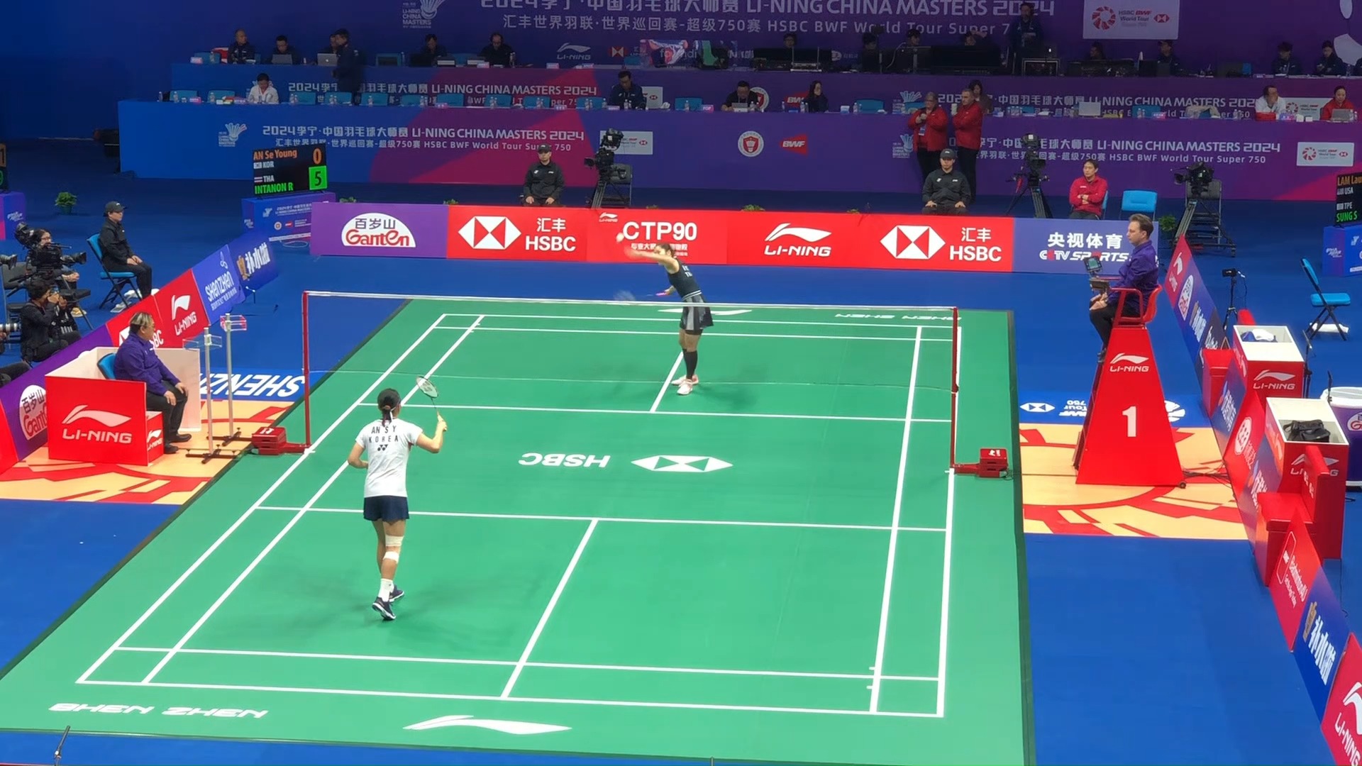 队显然看到 队显然看到