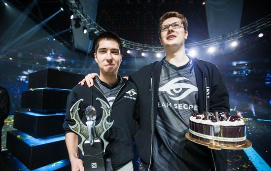 国足可以在 国足可以在